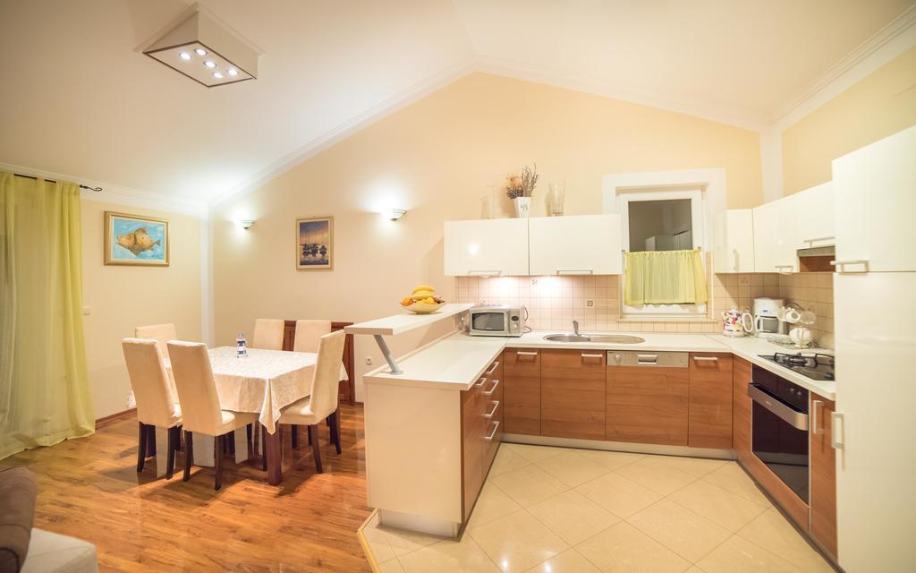 Captain'S Apartment Barbat na Rabu Екстер'єр фото